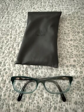 Vera Wang eyeglasses frames, soft eyeglass case included